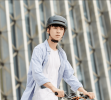 Cycling sports protection helmet. (Light sensing mode, phone answering, GPS navigation, brake warning lights, MP3 + light endurance of 6h, 2X1W stereo