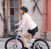 Cycling sports protection helmet. (Light sensing mode, phone answering, GPS navigation, brake warning lights, MP3 + light endurance of 6h, 2X1W stereo